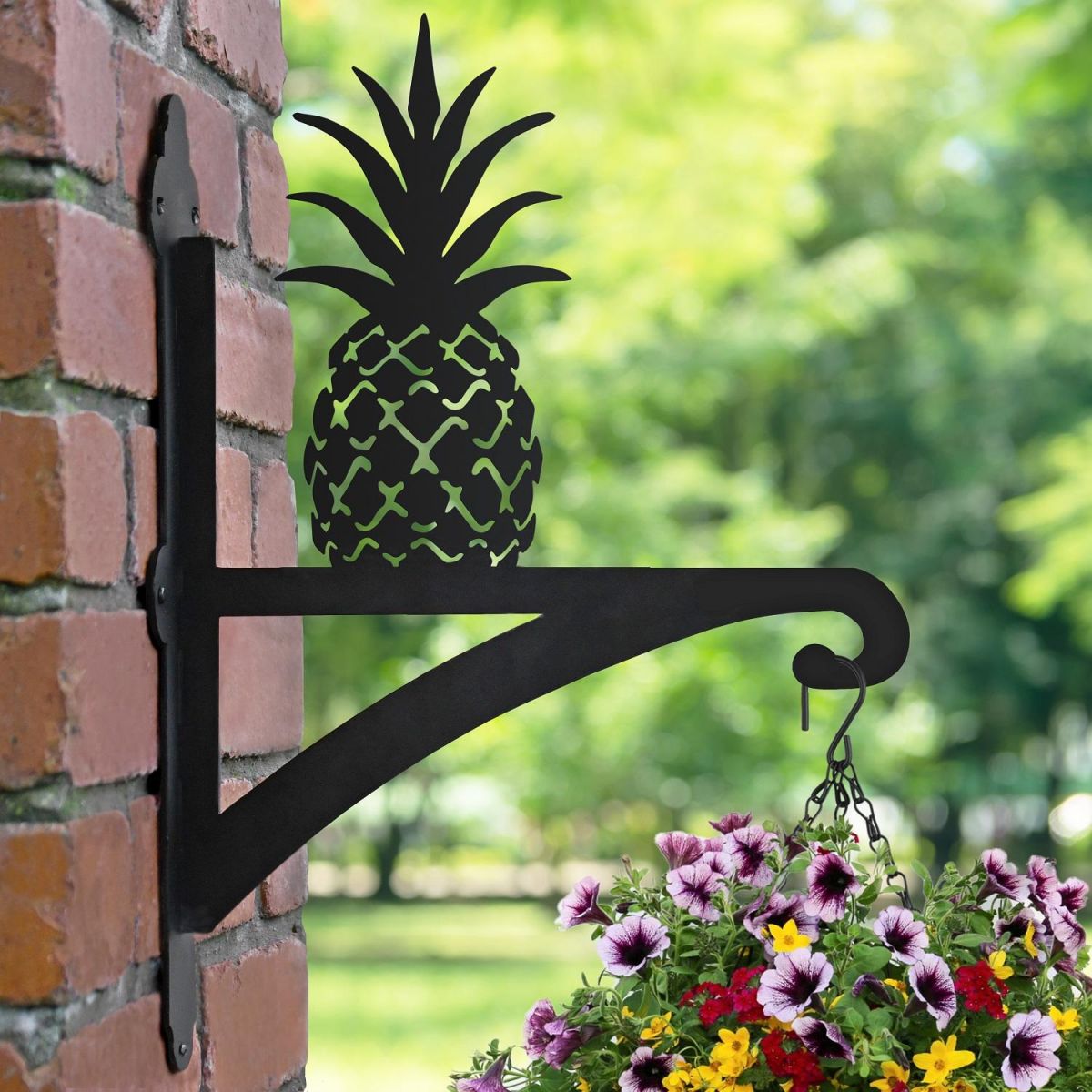 Pineapple Hanging Basket Bracket in Situ on a Brick Wall