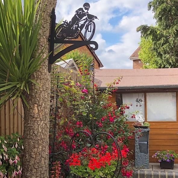 Motor Racing Hanging Basket Bracket In-Situ