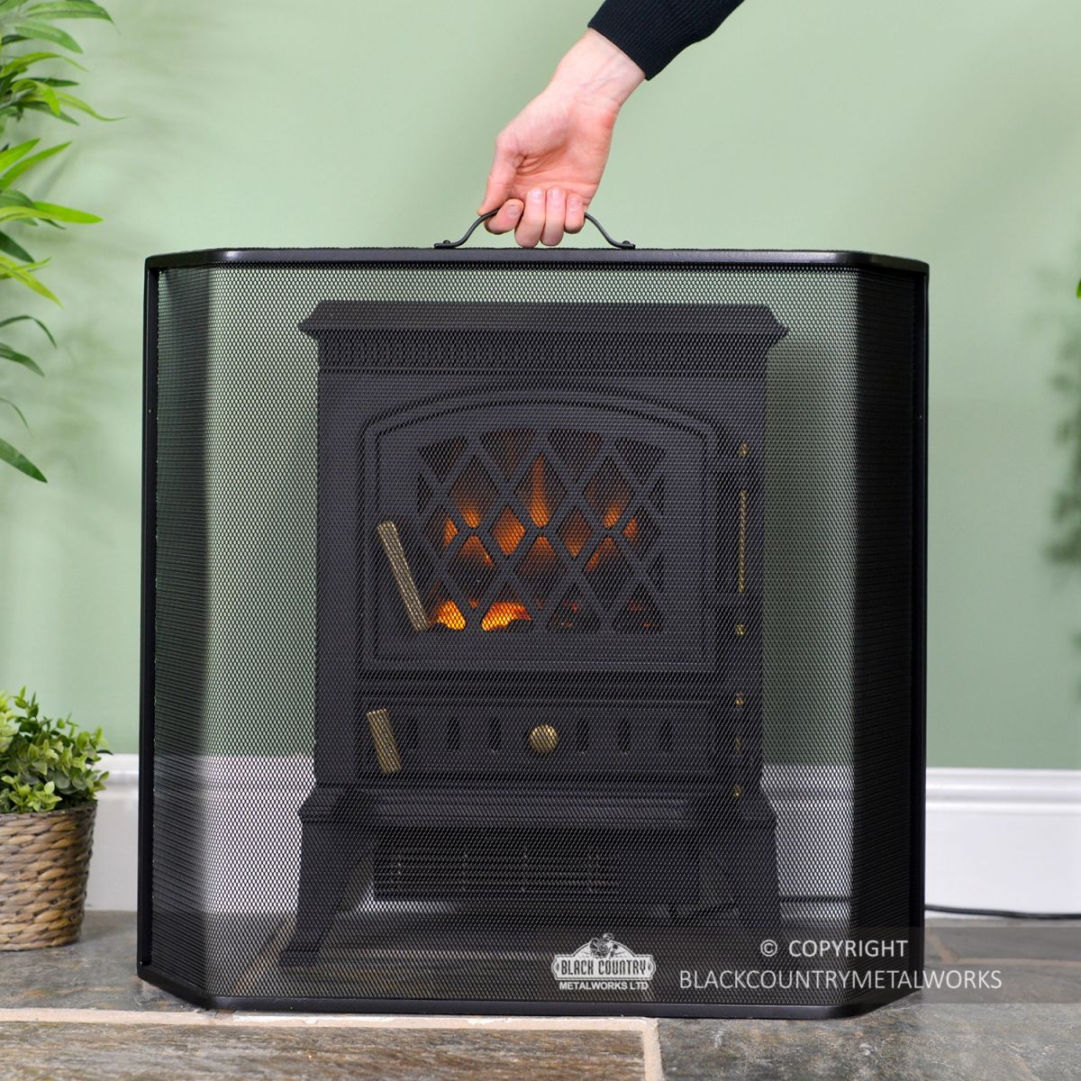 Arched Boxed Spark Guard to Scale