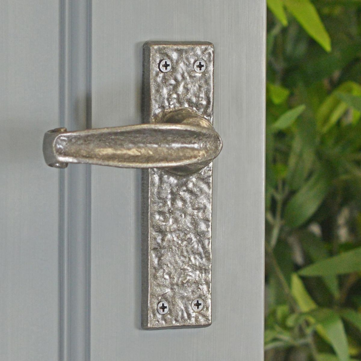 "Acerno" Traditional Cast Iron Lever Handle