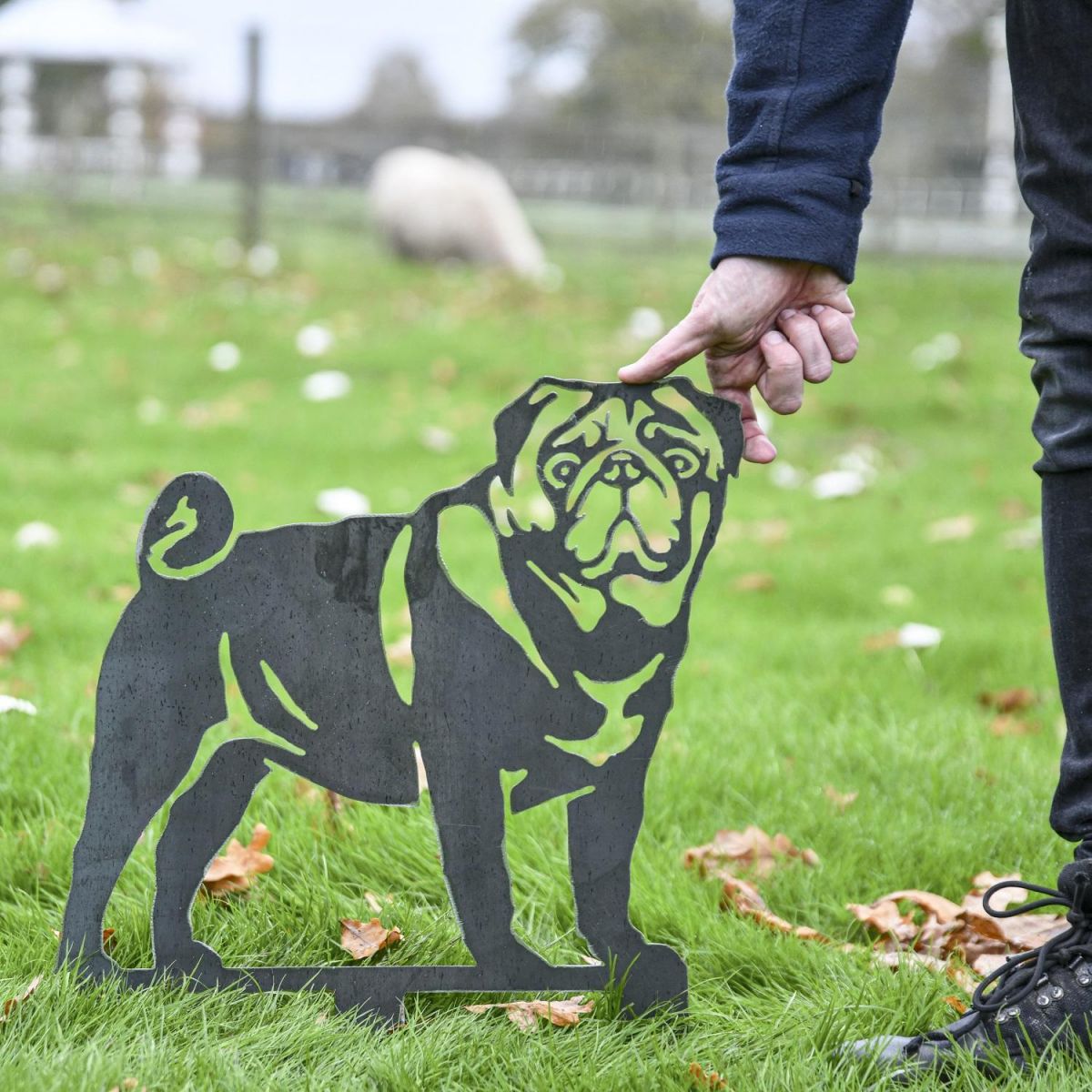 Unfinished Metal Pug Silhouette in Grounds 