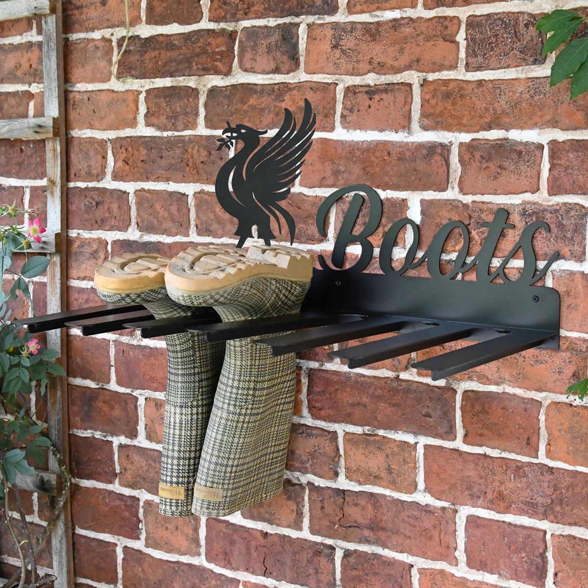 Wall Mounted Liver Bird Iron Boot Holder in Situ Holding Wellys