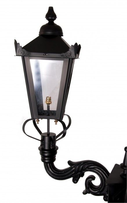 Deluxe Triple Headed Lamp Post Set