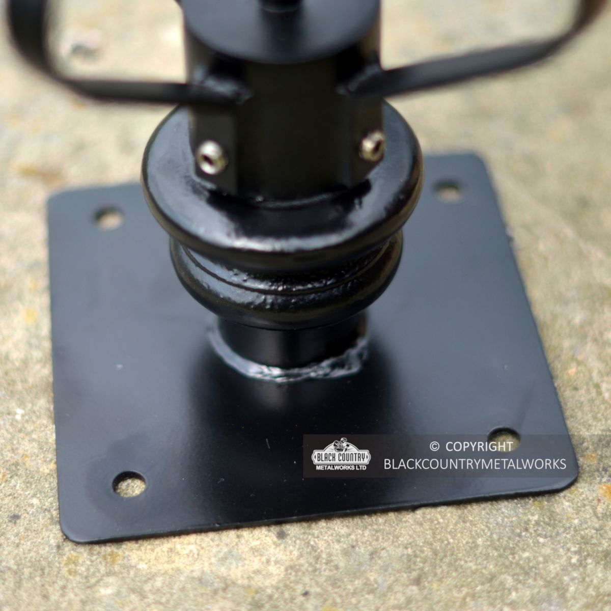 Close-up of the Pillar Plate Base