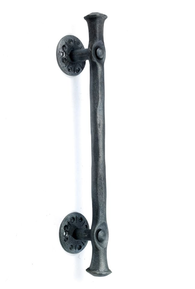 Aylwin Hand Forged Pull Handle