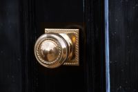 Georgian Polished Brass Centre Door Knob