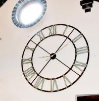 Giant wall clock