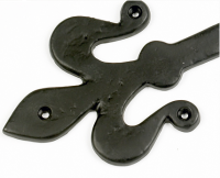 Fleur-De-Lis Hinge