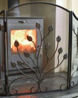 Close-Up of "Ivelen Lane" Leaf Design Fire Guard