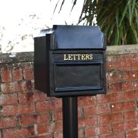 “Royal Farringdon” Finished in Black With Gold Text