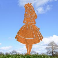Rustic "Alice" Silhouette in Use Outdoors