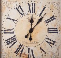 “Southwalk” Antique Market Wall Clock