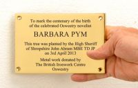 Rectangular Sign With Plain Edge Detail
