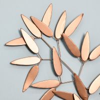 Close-up of the Gold Finish on the Leaves