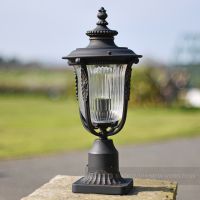 Classical style pillar light with floral detailing