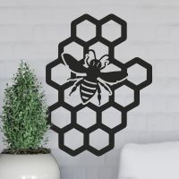 Black Bee Honeycomb in full 