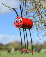 Recycled Metal Bee Hotel Garden Decoration - Red