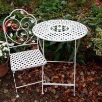 Bird & Leaf Design Bistro Set in Situ