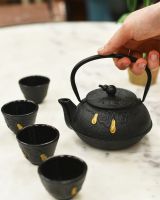 Handle Up On Teapot 