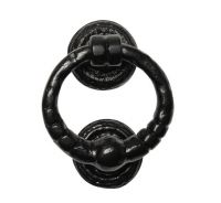 "Thayworth" Circular Blacksmith Iron Door Knocker