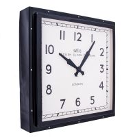 “Smith’s Court” Contemporary Wall Clock 