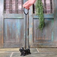 Cast Iron Dog Door Porter to Scale