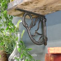 Cast Iron Swan Bracket in a Natural Finish