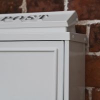 Close up of White Metal 