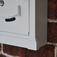 Close up of Cast Aluminium Framework 