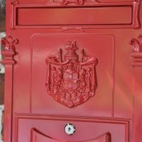 Close up of Central Motif Crest 
