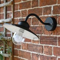 Contemporary Barn Yard Outdoor Wall Light