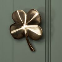 4 Leaf Clover Door Knocker In Polished Brass