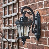 "Cotsworld Collection" Medium Wall Lantern