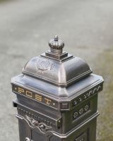 Top of the “Raventree” Deluxe Copper Finish Camden Free Standing Post Box