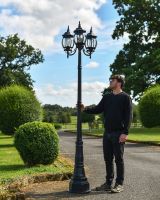 "Lady Blakemore" Triple-Headed Globe Lamp Post to Scale