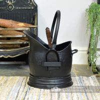 side view of the Coal Bucket Showing the Shovel