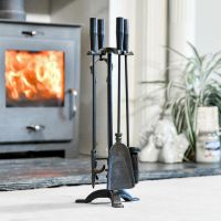 Smooth Iron Traditional Companion Set in Situ