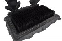 "Ribberton Falls" Frog Boot Brush