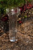 “Hummingbird Falls“ Rain Gauge with Iron Stand