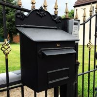 Black Goldhay Secure Post and Parcel Box For Gates