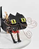 Close up of Helicopter Cat Sculpture face
