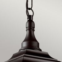 "Hill-Top" Single Bulb Traditional Hanging Chain Lantern in Midnight Black