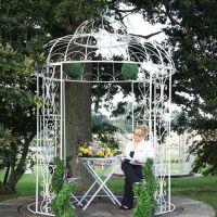"Lovellen Avenue" Bird Design Garden Gazebo