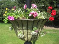 Florentine Design Small Lamp Post Basket