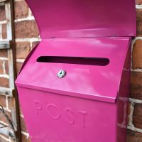 Close up of Aperture on Post Box 