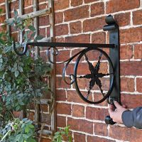 "Northern Star" Hanging Basket Bracket to Scale