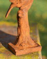 Close-Up of Freestanding Base