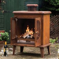Rustic Lynstone Garden and Patio Fireplace 