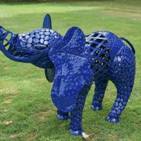 "Sambaku" Garden Elephant Sculpture in the Garden