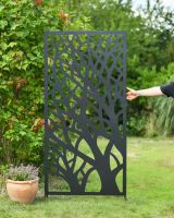 Scale image of freestanding garden screen